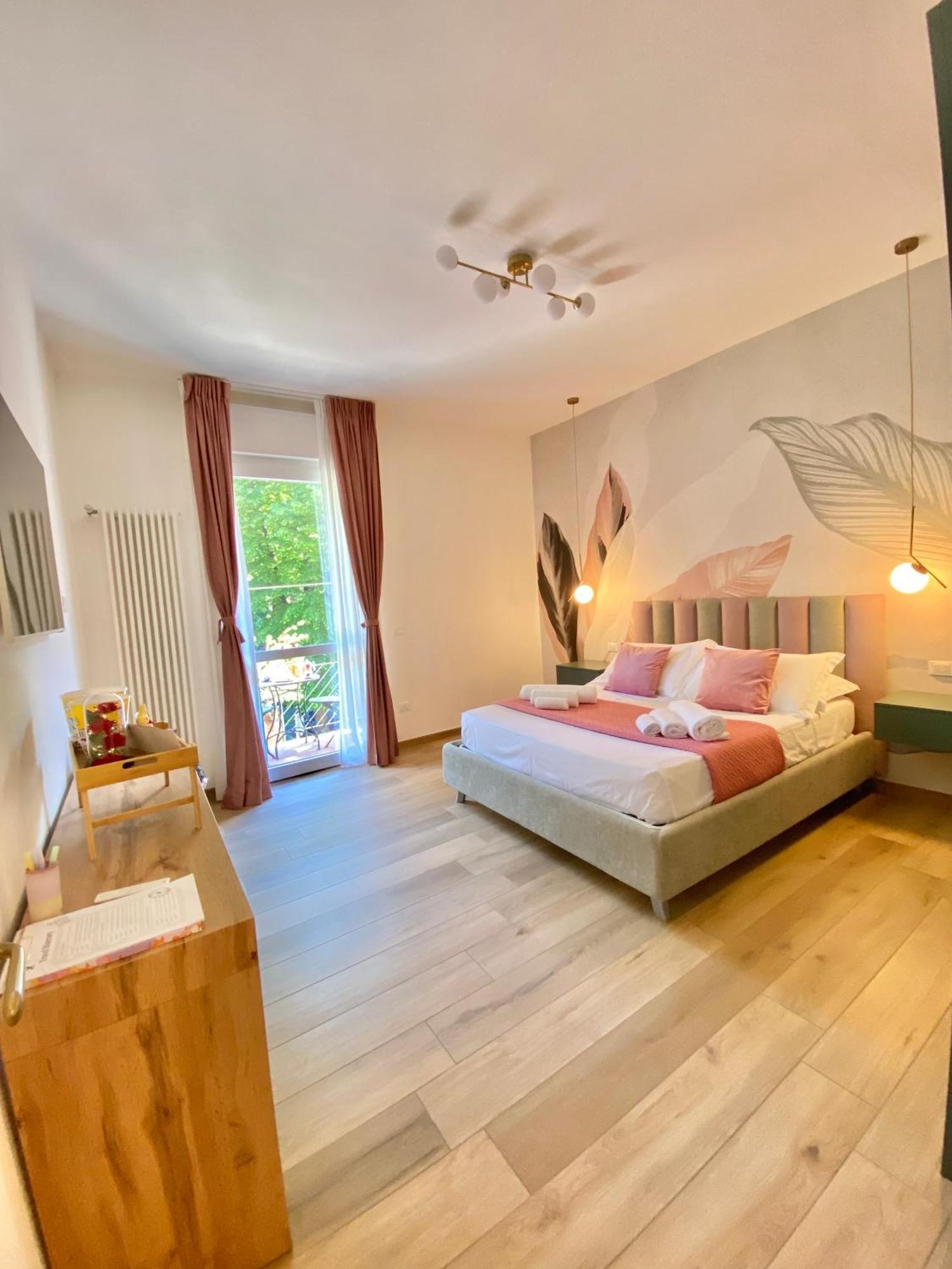 Sant'Orsola Lodge Болоня Екстериор снимка